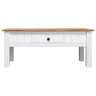 Klassieke salontafel van massief grenenhout voor een tijdloos interieur - Salontafels