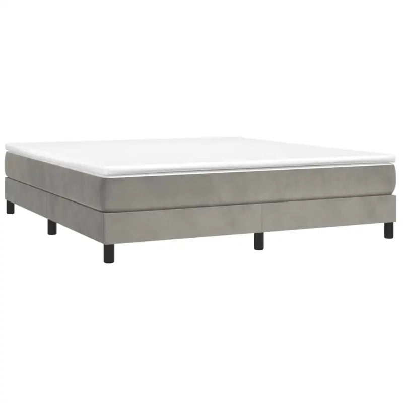 Lichtgrijs bed met multiplex lattenbodem en zacht fluweel materiaal - Bedden & bedframes