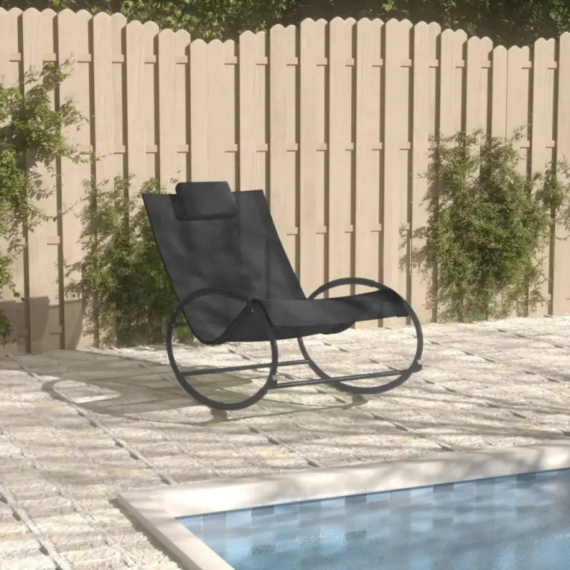 Ligstoel met textileen stof voor ontspanning in tuin en zwembad - Ligstoelen