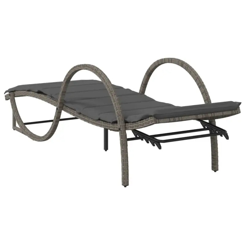 Ligtstoel met verstelbare rugleuning en poly rattan voor buitenplezier - Ligstoelen