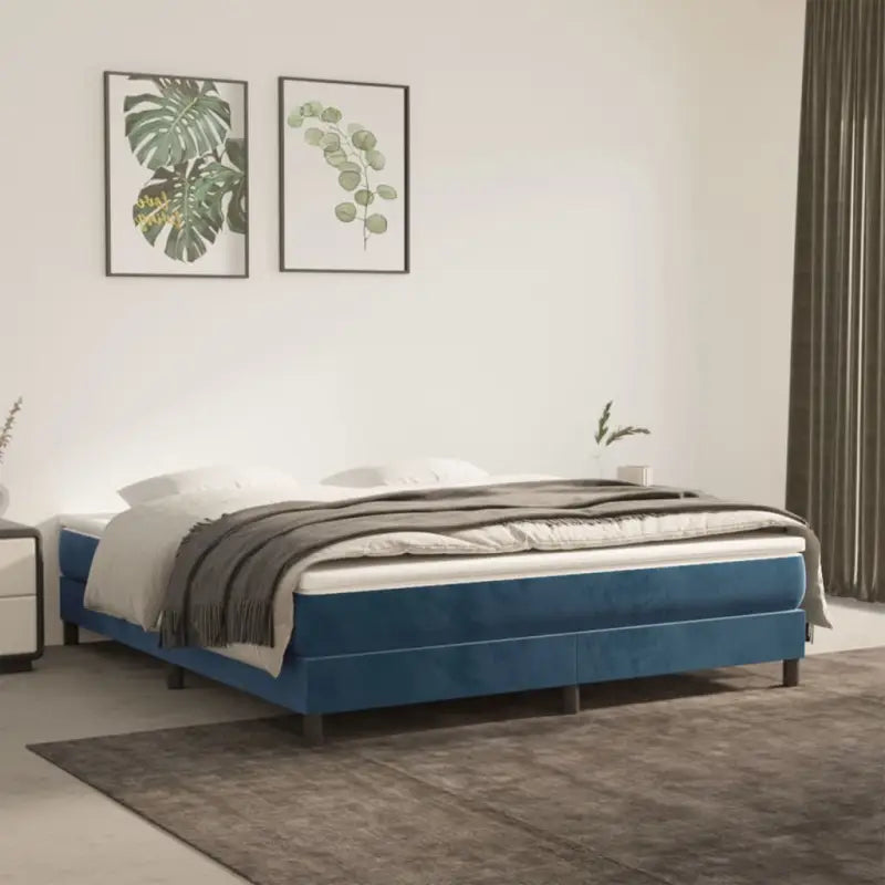 Luxueus bedframe met multiplex lattenbodem en fluweel bekleding - Bedden & bedframes