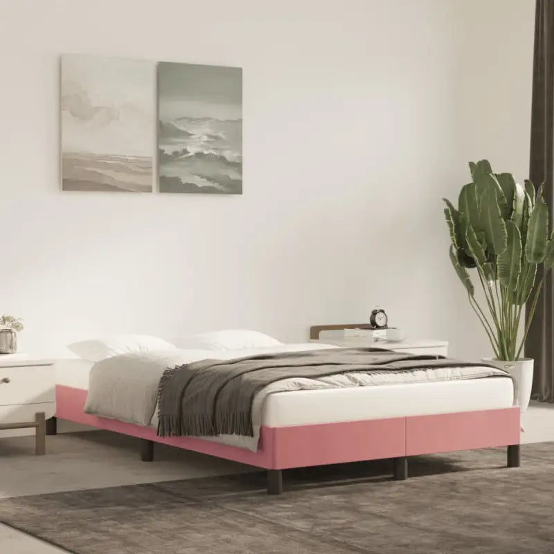Luxueus bedframe met multiplex lattenbodem en fluweel bekleding - Bedden & bedframes