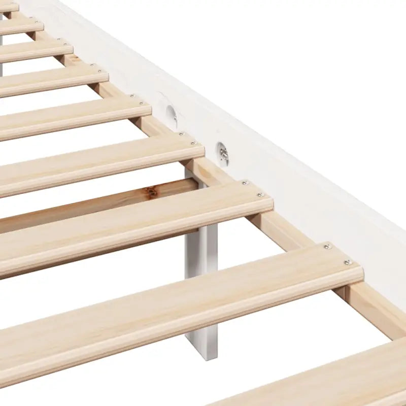 Massief Grenenhout Bedframe voor een Natuurlijke en Decoratieve Slaapkamer - Bedden & bedframes