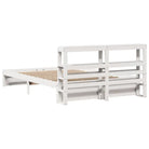 Massief Grenenhouten Bedframe voor een Comfortabele en Decoratieve Slaapruimte - Bedden & bedframes