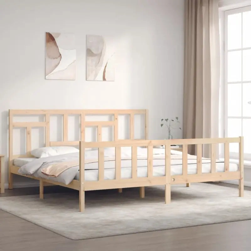 Massief Grenenhouten Bedframe voor een Natuurlijke en Comfortabele Slaapruimte - Naturel / 200 x 200 cm - Bedden &