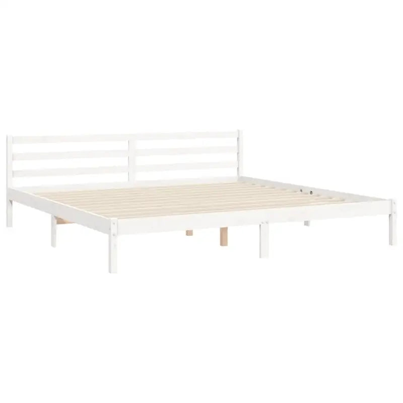 Massief Grenenhouten Bedframe voor een Natuurlijke en Decoratieve Slaapruimte - Bedden & bedframes