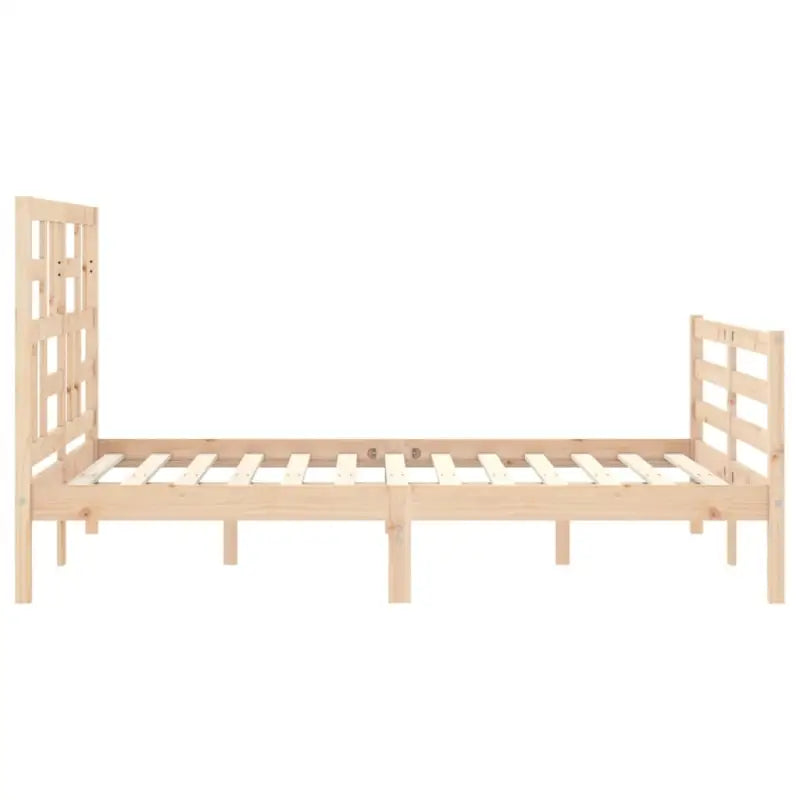 Massief Grenenhouten bedframe voor een natuurlijke en stijlvolle slaapkamer - Bedden & bedframes