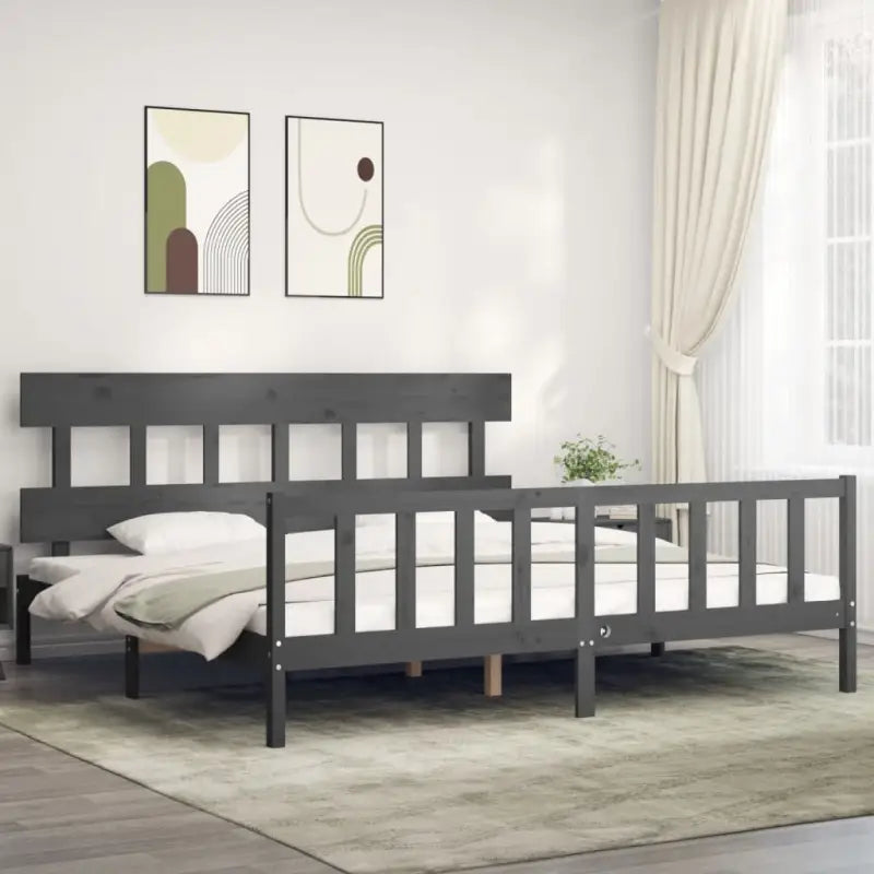 Massief Grenenhouten bedframe voor uitstekende ondersteuning en natuurlijk sfeer - Grijs / 200 x 200 cm / met hoofdbord