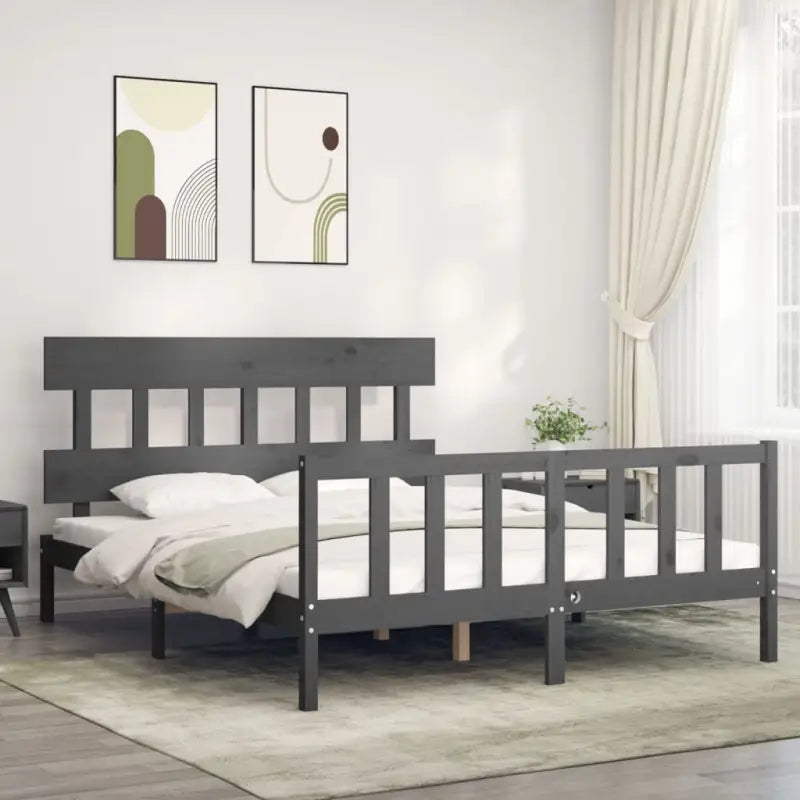 Massief Grenenhouten bedframe voor uitstekende ondersteuning en natuurlijk sfeer - Grijs / 150 x 200 cm / met hoofdbord