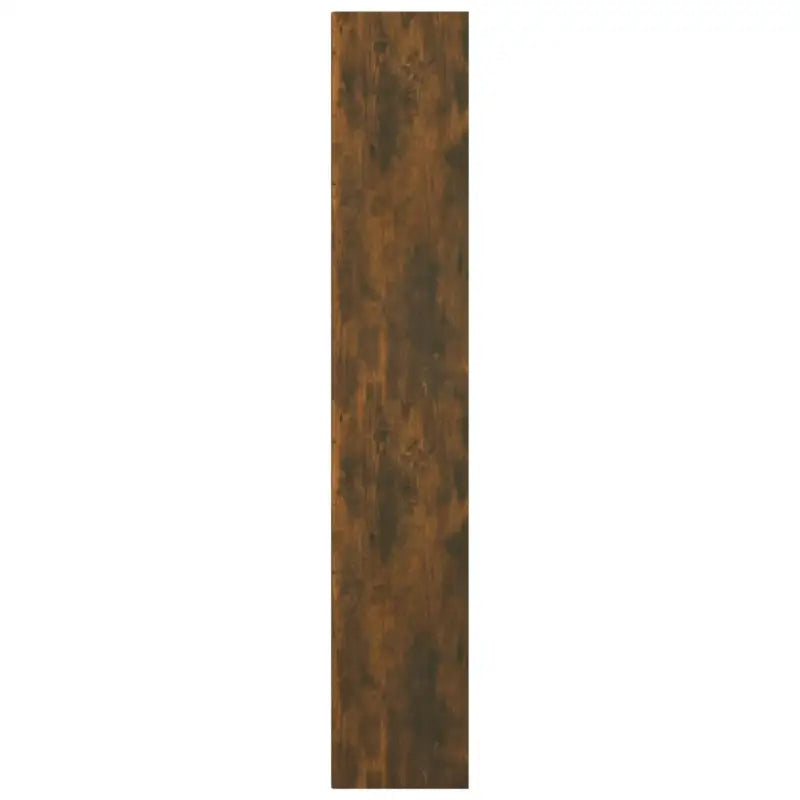 Moderne boekenkast van bewerkt hout voor een strakke inrichting - Boekenkasten