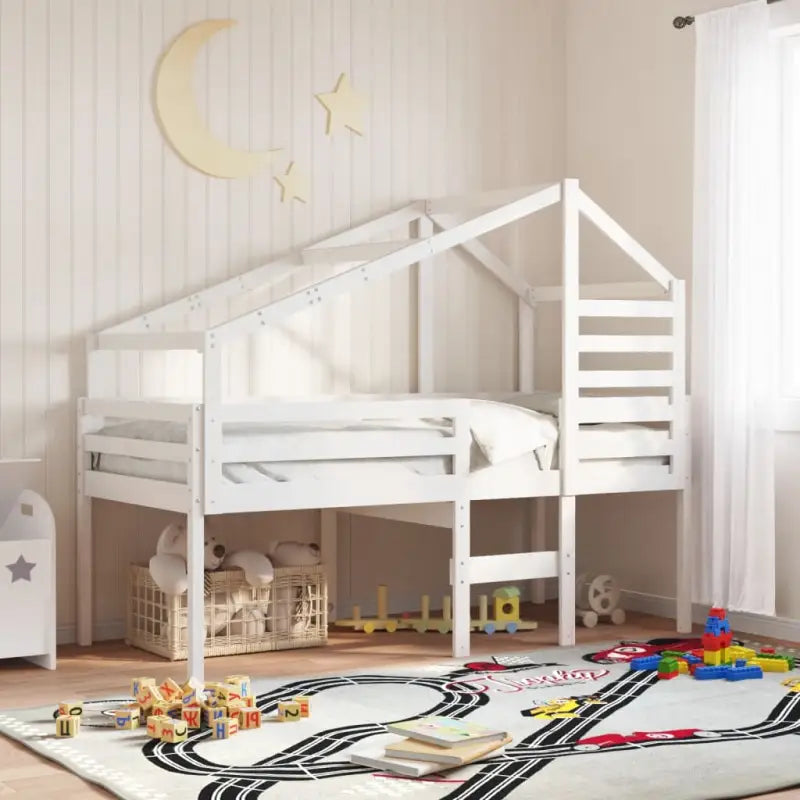 Moderne hoogslaper in massief grenenhout met open zijdeur in wit materiaal - Bedden & bedframes