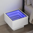Nachtkastje met infinity LED en bewerkt hout voor een stijlvolle kamer - Wit / 1 - Nachtkastjes