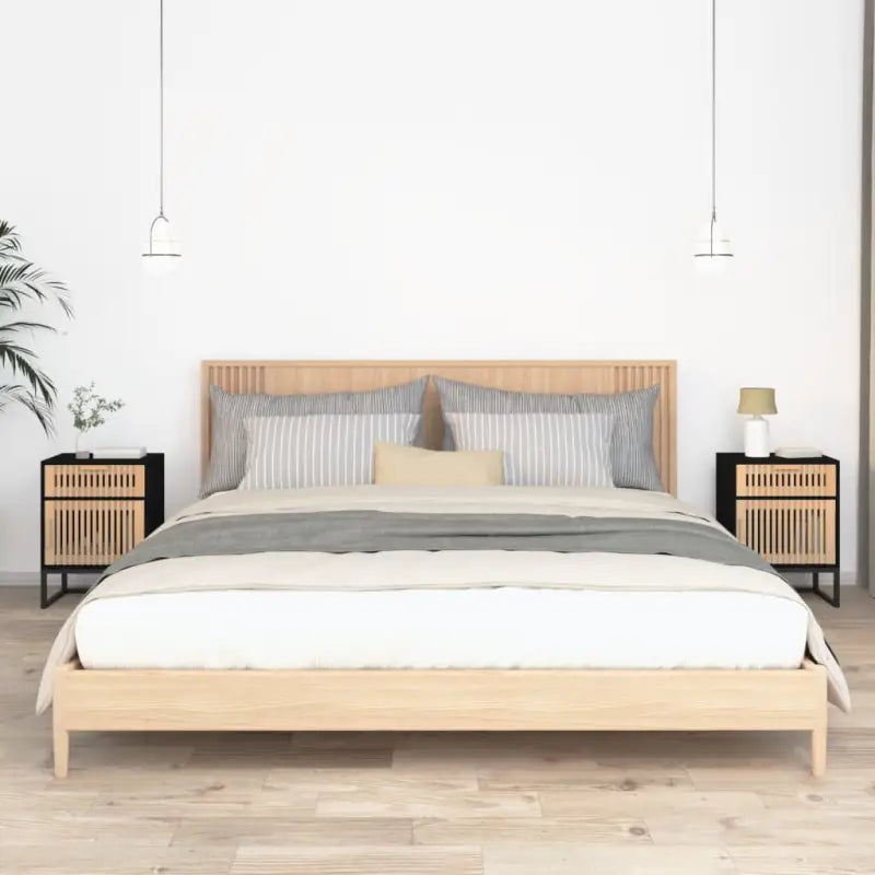 Nachtkastje met metalen poten en bewerkt hout in Scandinavisch design - Zwart / 2 - Nachtkastjes