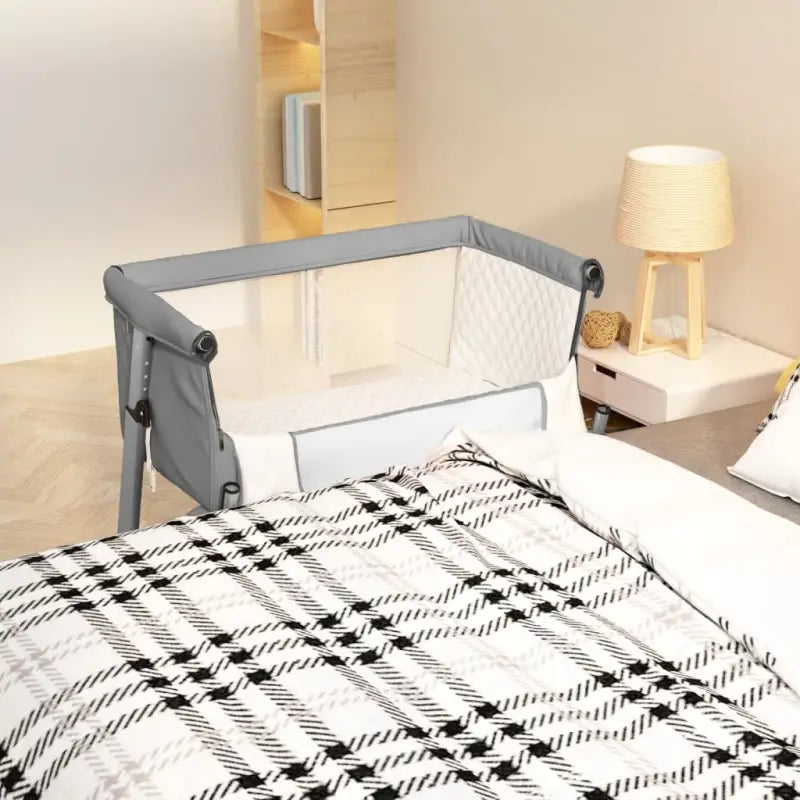 Peuter- en kinderbed met bijpassend matras voor nabijheid en veiligheid - Lichtgrijs - Peuter- & kinderbedden