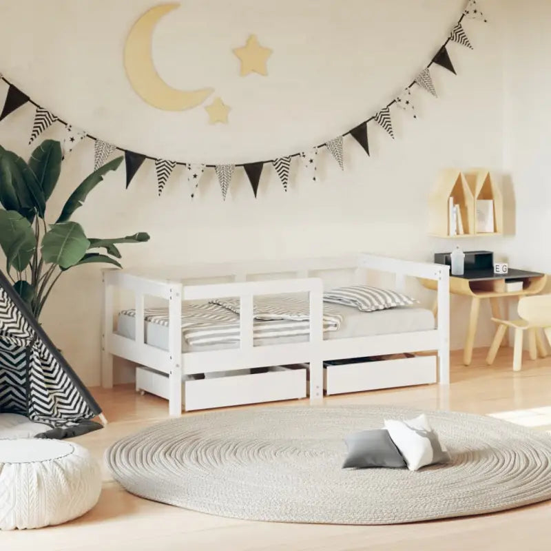 Peuter- en kinderbedden van massief grenenhout met tijdloos design - Wit / 70 x 140 cm - Peuter- & kinderbedden