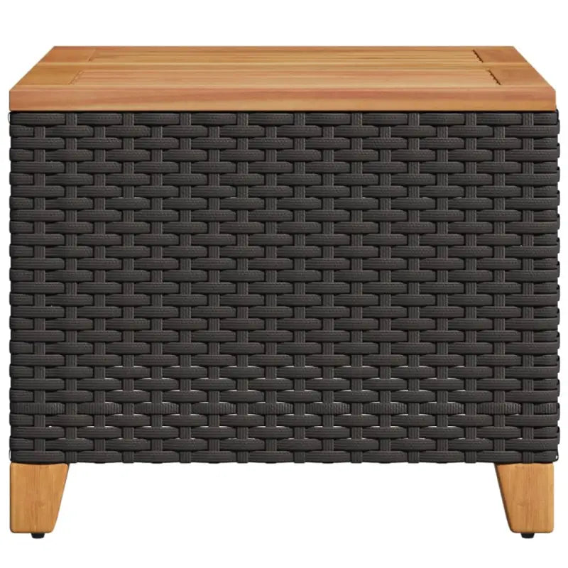 Poly rattan tuintafel voor eenvoudig schoonmaken en gezellige tuinmomenten - Tuintafels