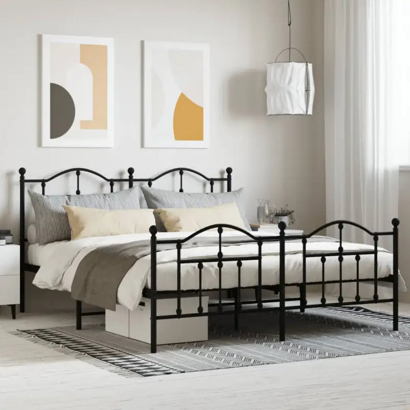 Robuust metalen bedframe met extra opbergruimte en tijdloos design - Zwart / 160 x 200 cm / met hoofdbord & voetbord