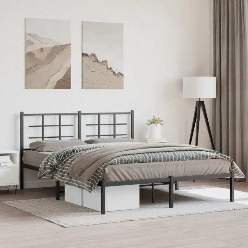 Robuust metalen bedframe met extra opbergruimte en tijdloos ontwerp - Zwart / 150 x 200 cm / met hoofdbord - Bedden &