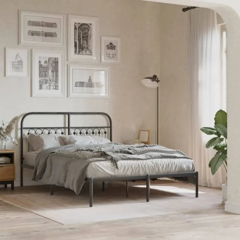 Robuust metalen latten bedframe met extra opbergruimte - Zwart / 140 x 200 cm / met hoofdbord - Bedden & bedframes