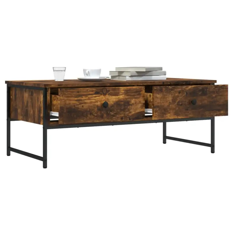Salontafel met bewerkt hout en metalen frame voor binnen handbereik - Salontafels