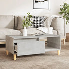 Scandinavische salontafel met bewerkt hout en houten poten - Salontafels