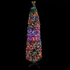 Smalle Kerstboom met Glasvezellampjes voor een feestelijke uitstraling - Kerstbomen