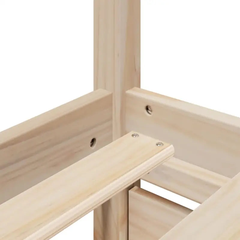 Tijdloos bedframe van massief grenenhout voor je slaapkamer - Bedden & bedframes