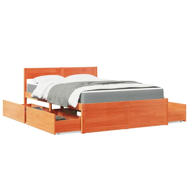 Tijdloos bedframe van massief grenenhout voor je slaapkamer - Wasbruin / 120 x 200 cm - Bedden & bedframes