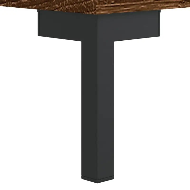 Trendy dressoir met metalen poten en bewerkt hout voor een tijdloze uitstraling - Dressoirs & buffetkasten
