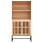 Trendy hoge kast van bewerkt hout voor je bestaande interieur - Opbergkasten & lockerkasten