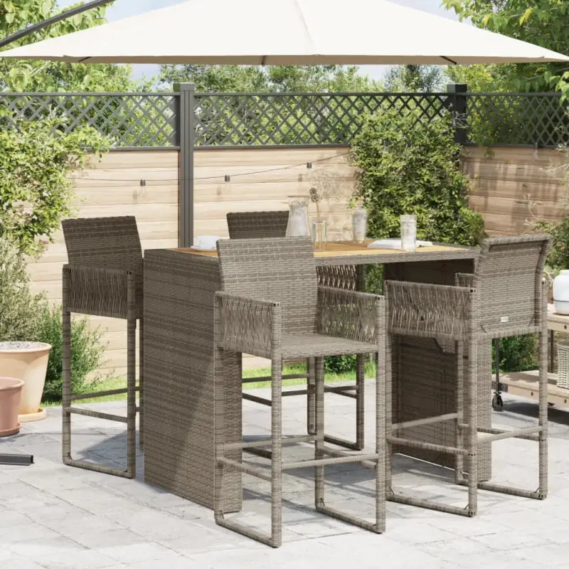 Tuintafels met houten blad en poly rattan voor buiten eenvoudiger schoonmaken - Tuintafels