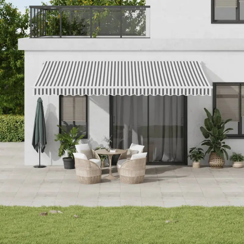 Uittrekbare luifel in gepoedercoat aluminium voor je terras - Antraciet en wit / 5 x 3 m / 1 - Zonwering