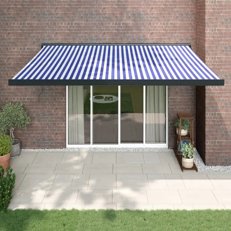 Uittrekbare luifel in gepoedercoat aluminium voor je terras - Blauw en wit (zwart frame) / 4 x 3 m / 1 - Zonwering
