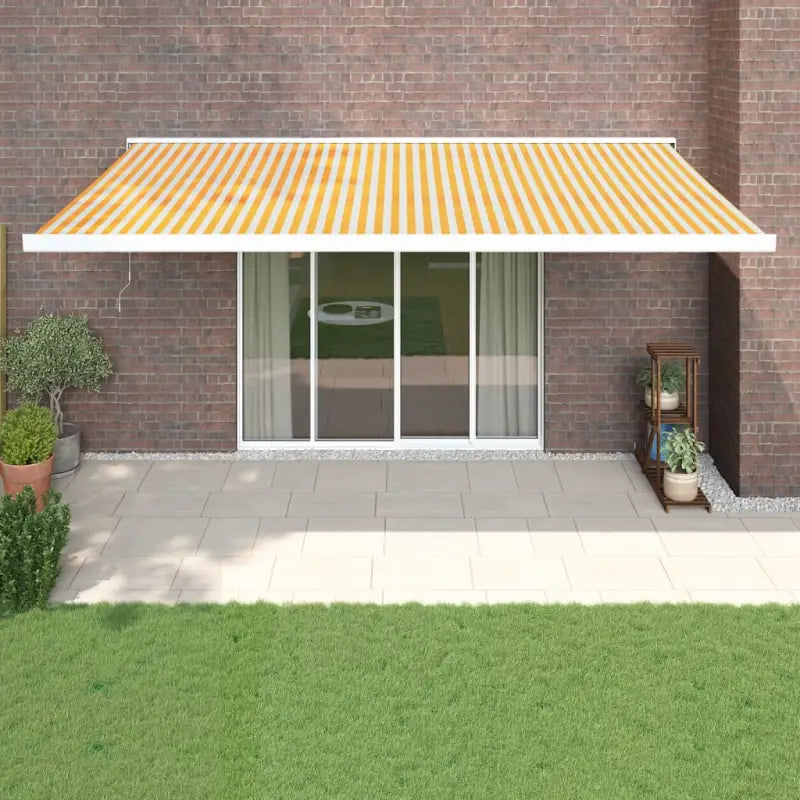Uittrekbare luifel in gepoedercoat aluminium voor je terras - Geel en wit (wit frame) / 5 x 3 m / 1 - Zonwering