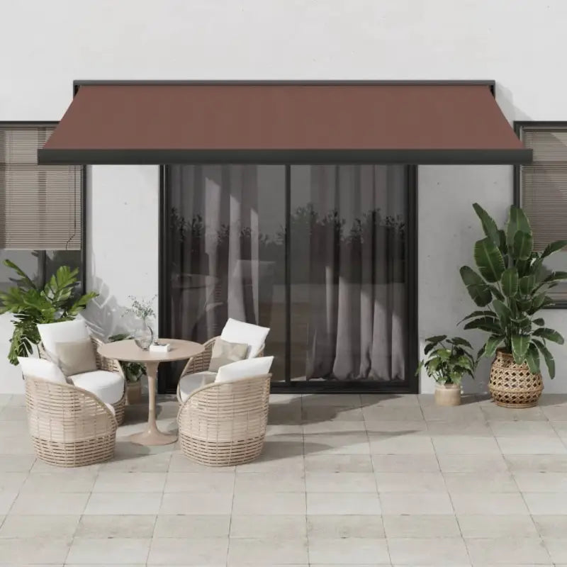 Uittrekbare luifel met aluminium frame voor koele tuinplekken - Bruin / 450 x 300 cm / 1 - Zonwering